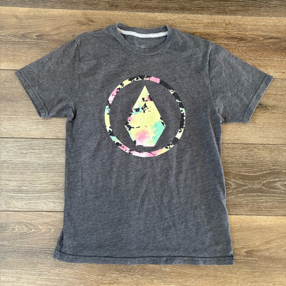 Volcom T-Shirt size large boys